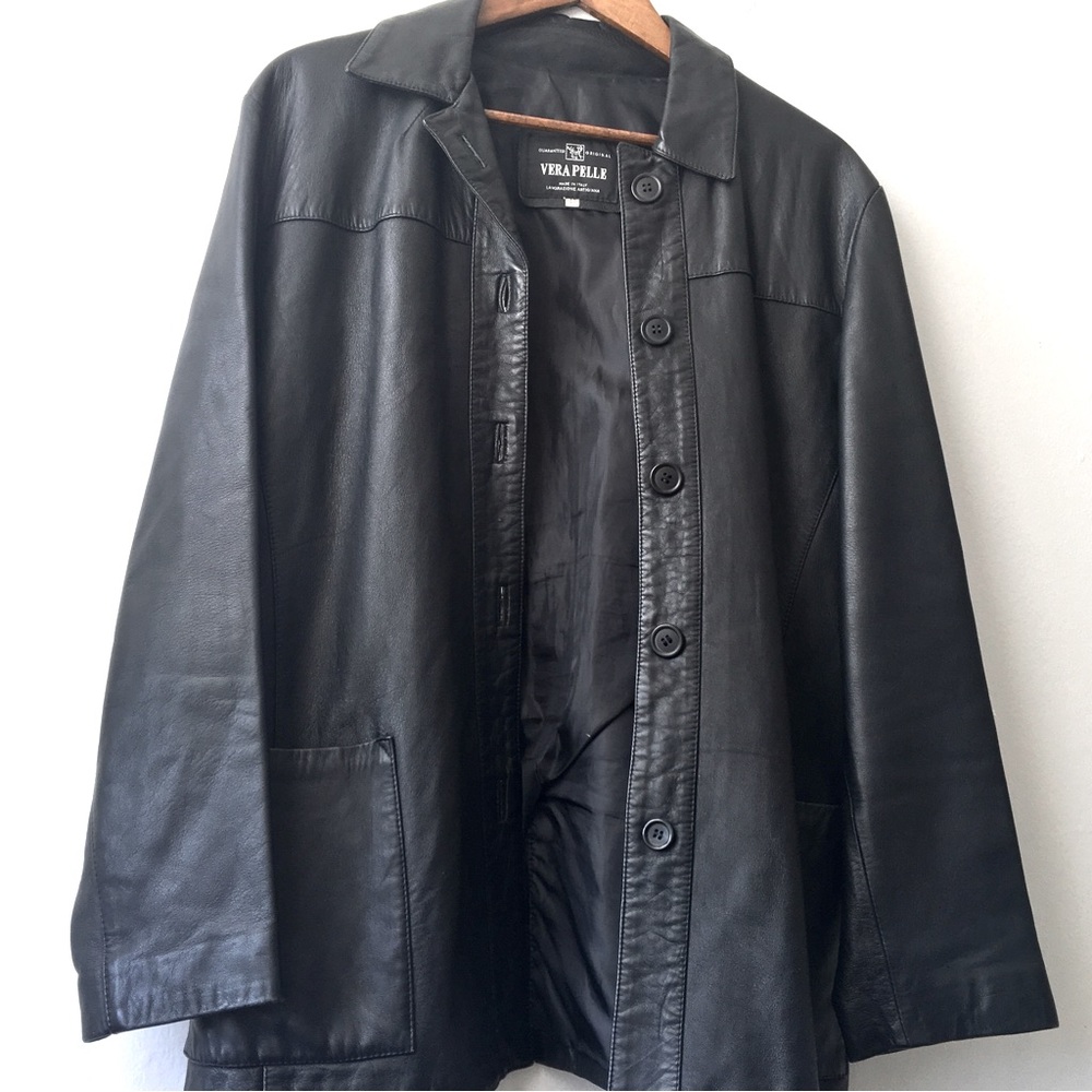 VERA PELLE authentic Italian leather women’s jacket. Size 48. Black.